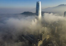 ¿Puede la captación de agua de niebla frenar la escasez hídrica en Chile? Universidad Católica propone un marco regulatorio para su uso sostenible