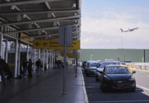 Aeropuerto de Santiago es destacado como el más puntual del mundo