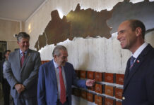 Expresidente Frei visita el MOP para compartir con sus autoridades su visión sobre las políticas de infraestructura y concesiones