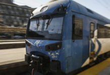 “No le veo futuro”: Nuevo delegado presidencial pone en duda continuación del trazado para Tren Santiago-Valparaíso impulsado por Boric