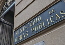 Presupuesto MOP: Expertos estiman que no afectará a obras principales, pero sí a tiempos de ejecución